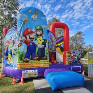 SUPER MARIO BOUNCE HOUSE